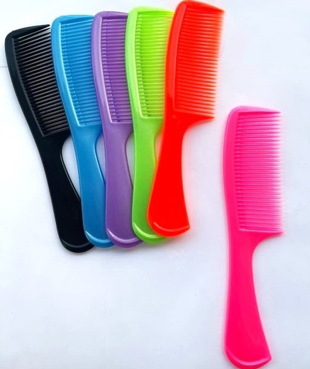 Hřeben plast 22 cm - různé barvy